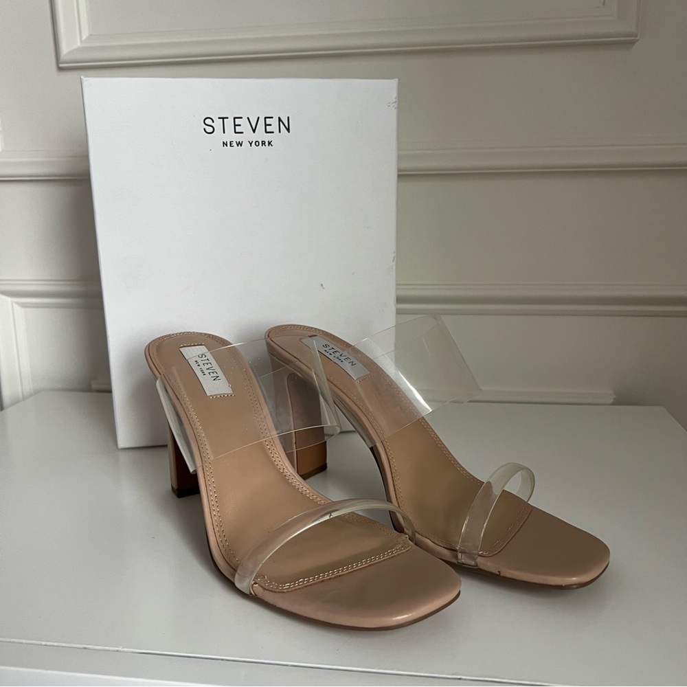 New Steven New York Block Heels Size 10